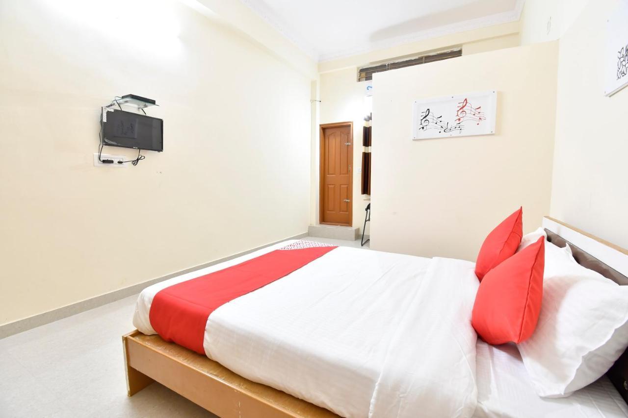 Hotel Oyo 44065 Sri Krishna Nilaya Bangalore Esterno foto